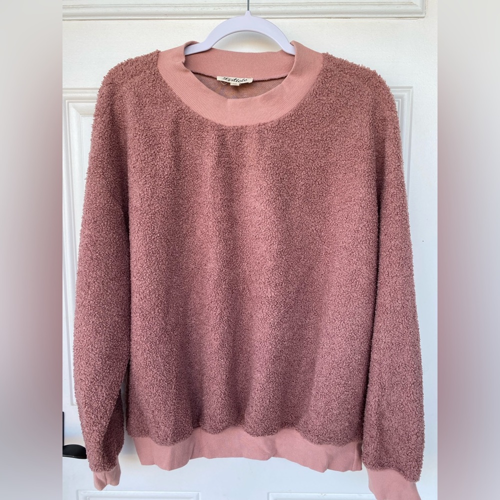 Mauve crew neck pull over. Brand new w/o tags